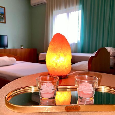 Berat Private Room In Haxhialiu Villa Dış mekan fotoğraf