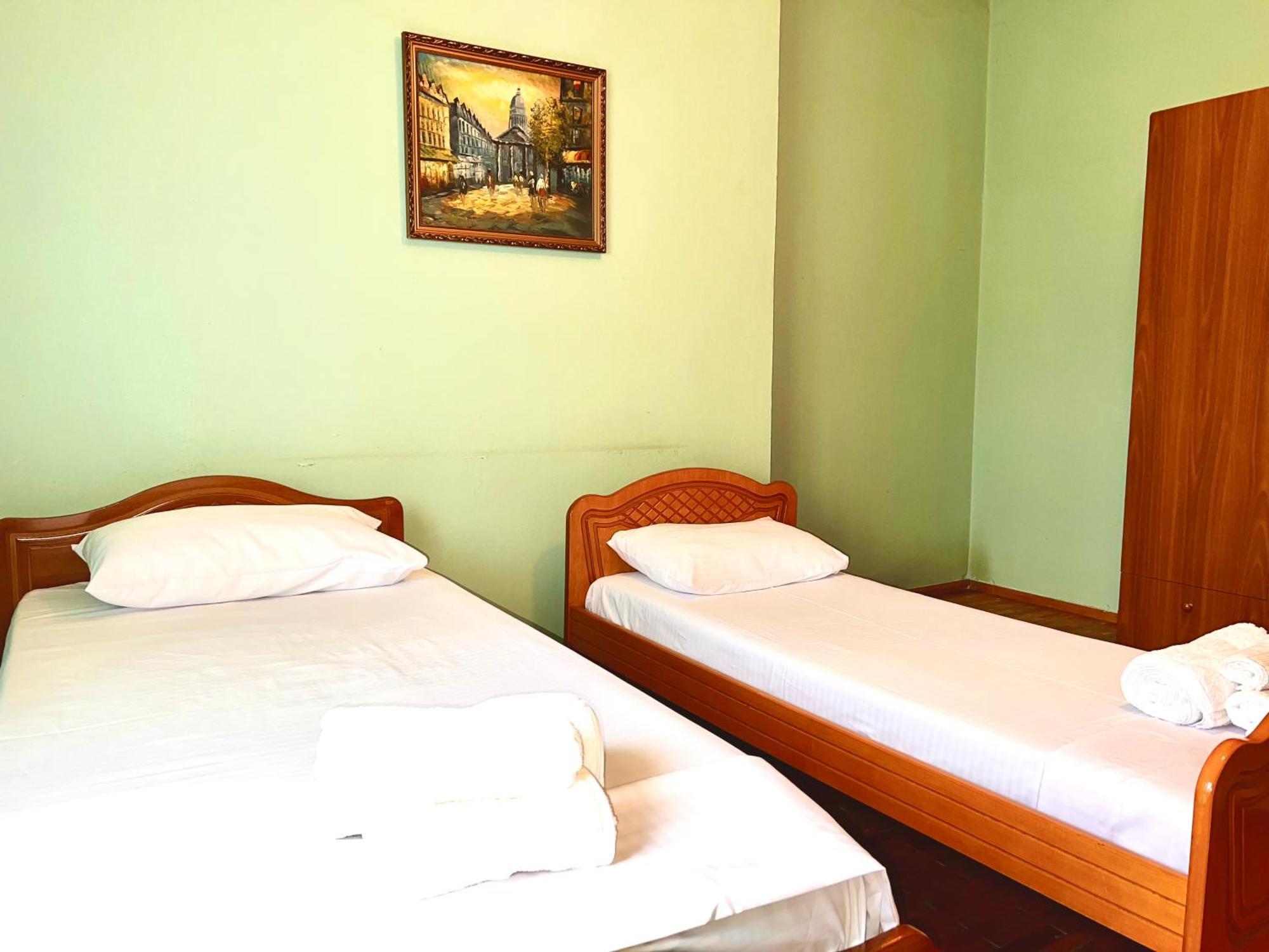 Berat Private Room In Haxhialiu Villa Dış mekan fotoğraf