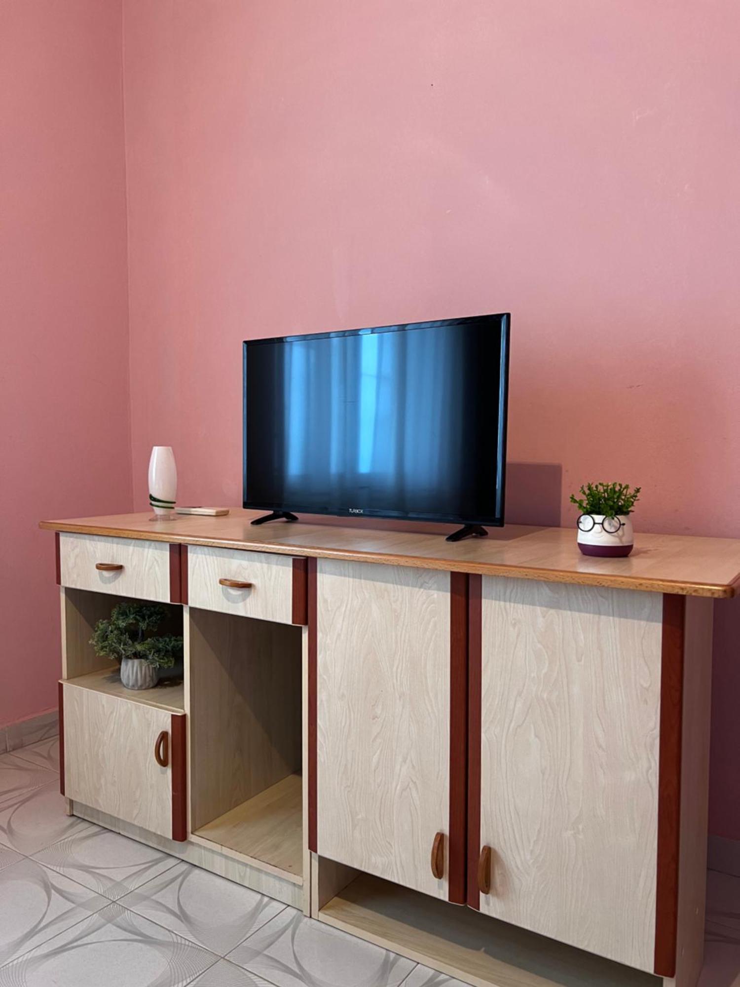 Berat Private Room In Haxhialiu Villa Dış mekan fotoğraf